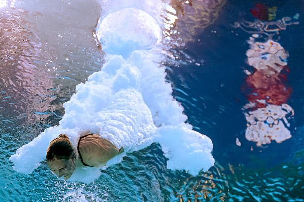 游泳传奇菲尔普斯被粉丝超越，粉丝激动落泪