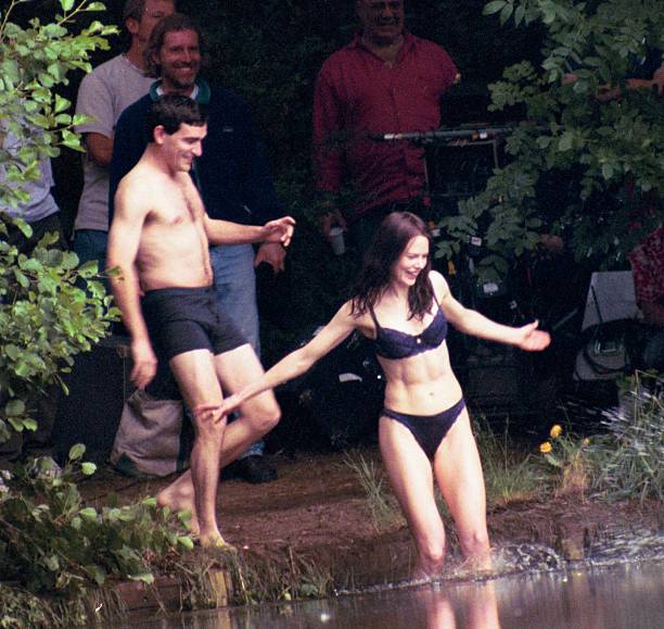 游泳池水质与皮肤病传播的真相