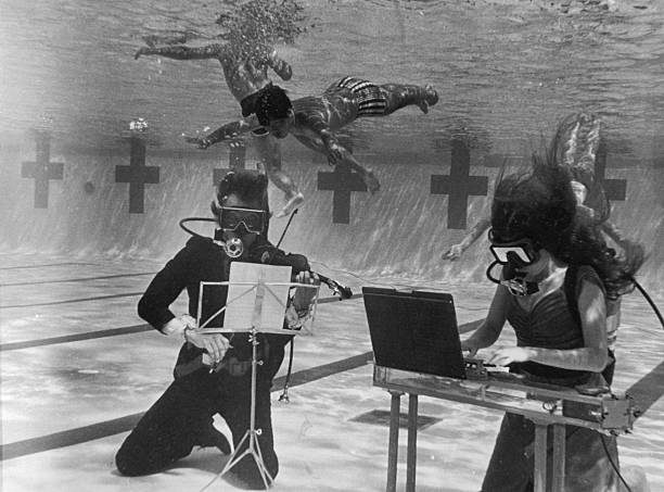 游泳教练职业发展：北京持证教练的就业前景分析