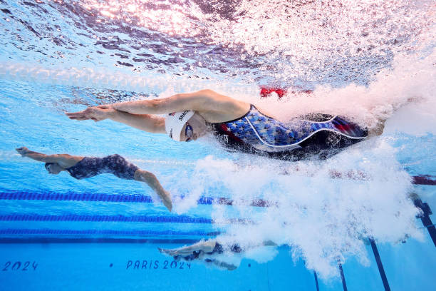 从提升游泳体验和节省体力的角度切入