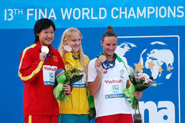 康复指南：腰椎间盘突出患者如何通过游泳改善症状