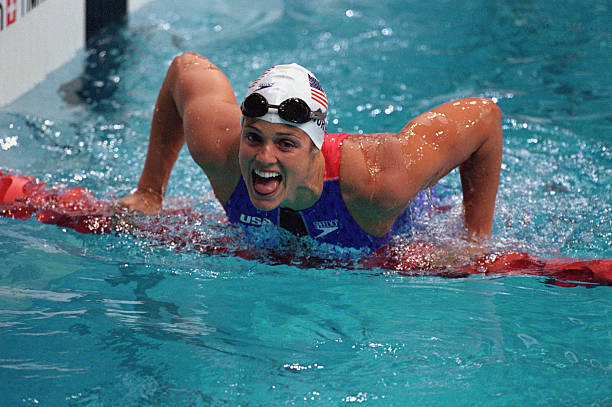 从旱鸭子到游泳达人：一年后我的身体变化全记录