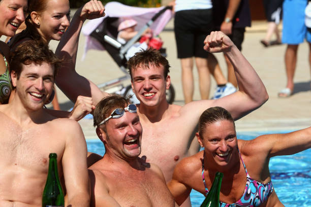 想去英东游泳馆？先收好这份开放时间表！