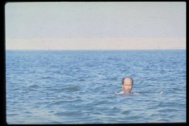 如何达到青少年50米蛙泳等级标准要求？