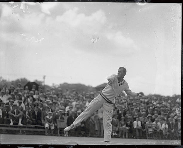 李娜身高与成就：网球女王的制胜法宝