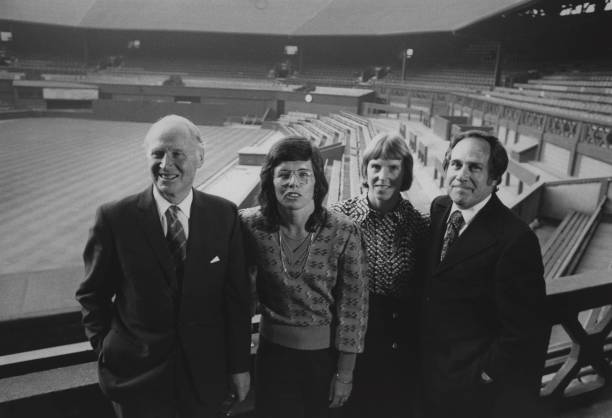 WTA排名动态：最新女子网球世界前三十强名单公布