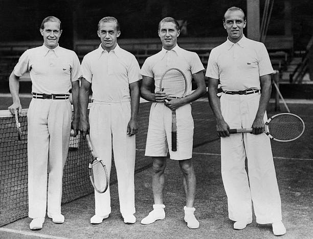 网球球网标准尺寸详解：高度、宽度与网眼规格