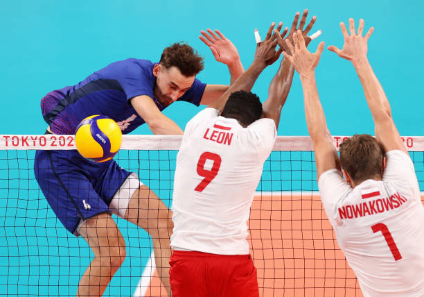 周晓兰与丈夫的恩爱故事：低调的幸福生活