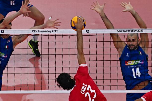 张常宁家庭背景揭秘：体育世家的传承与荣耀