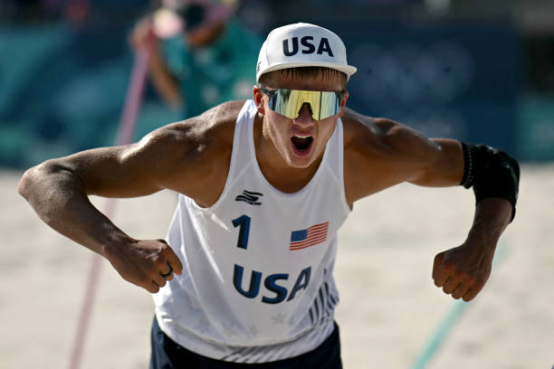 2021年北京中考排球考试内容及要求