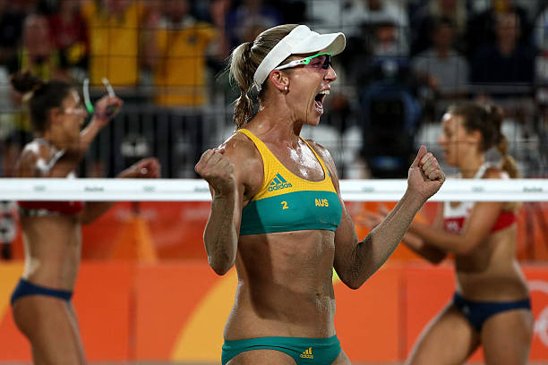 张常宁跨界时尚圈，用实力证明运动员也能驾驭T台