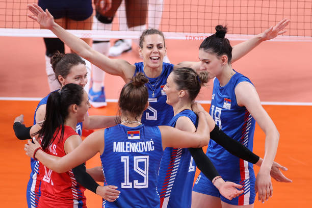 浙江中考排球垫球满分需要垫多少个？