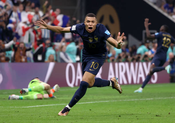 2002年世界杯冠军巴西队阵容与表现分析