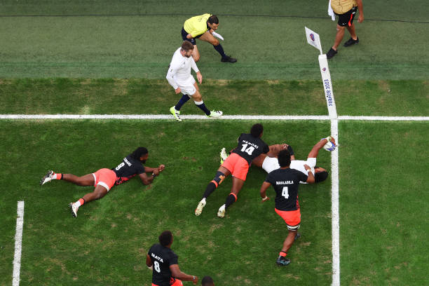 C罗任意球绝平！西班牙vs葡萄牙3-3全场录像