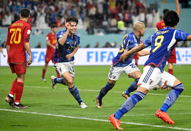 中国女记者的世界杯之旅：教练专访背后的艰辛与收获