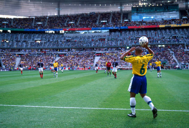 对比分析：中国队在世界杯与亚洲杯的比分表现