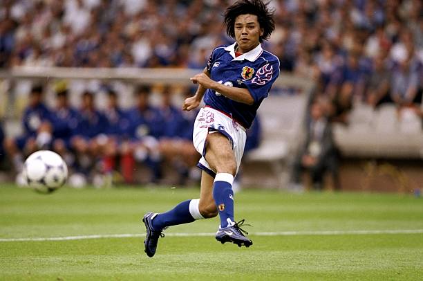 世界杯冠军统计：四支强队中，哪一支的夺冠次数不足两次？